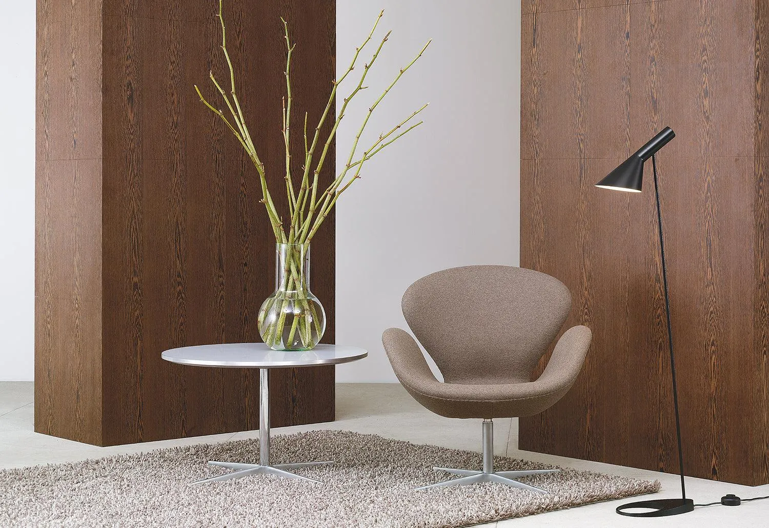 AJ Floor Light