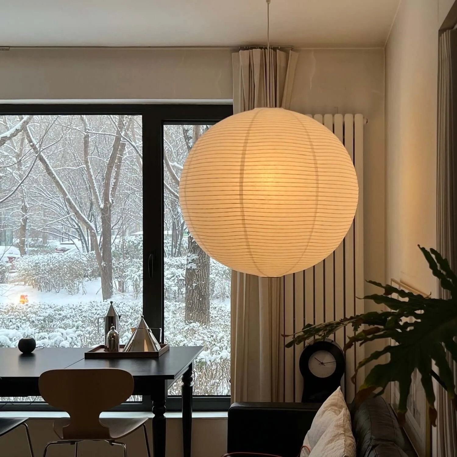 Akari Sphere 90A Pendant Light