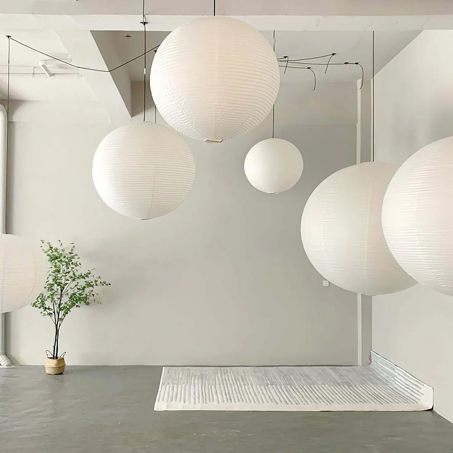 Akari Sphere 90A Pendant Light