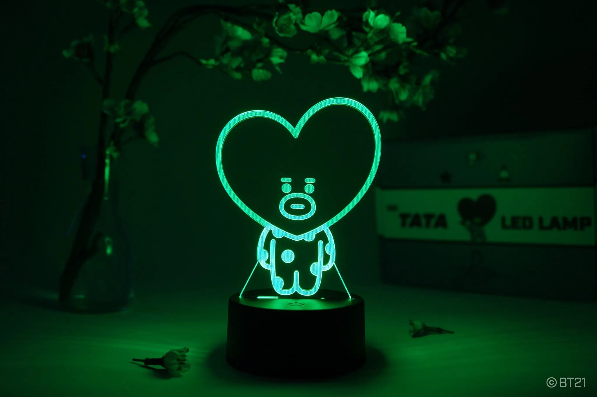 BTS BT21 Tata V LED Lamp