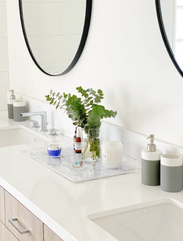 Clear Acrylic Serving Tray