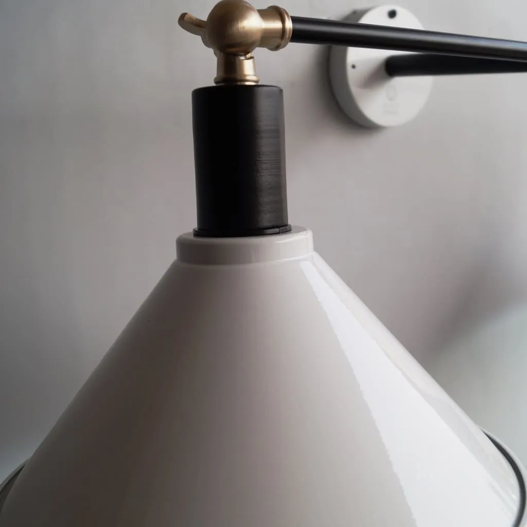 Cws113 Art Studio Double-Shade Lamp Wall Sconce