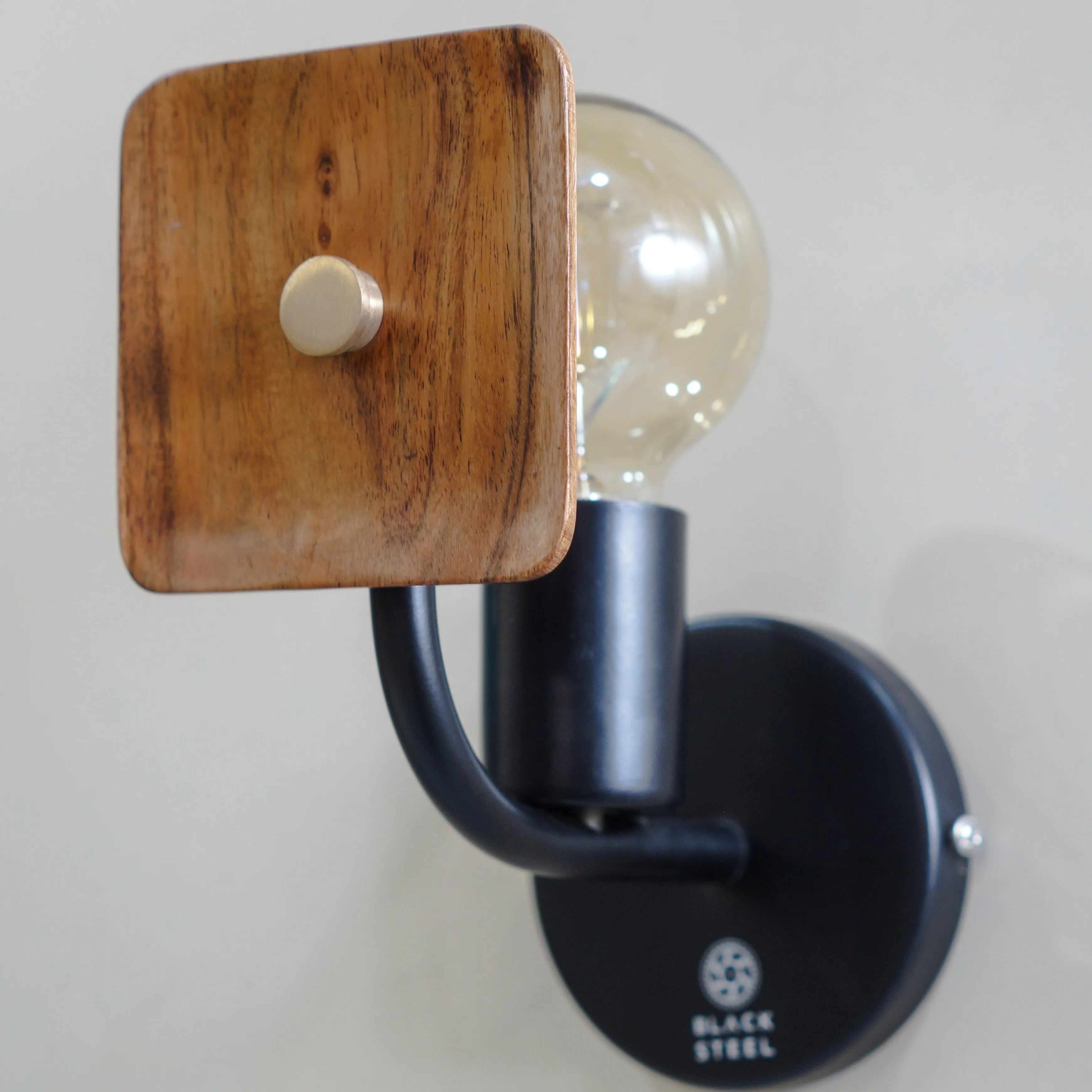 Cws147 Lodge Wooden Wall Sconce