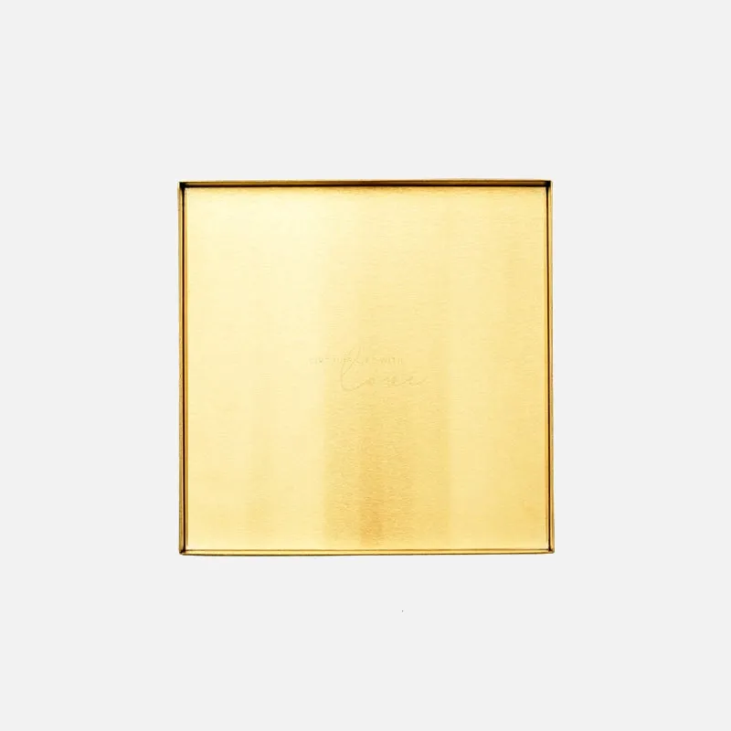 Dorado Embossed Golden Trays