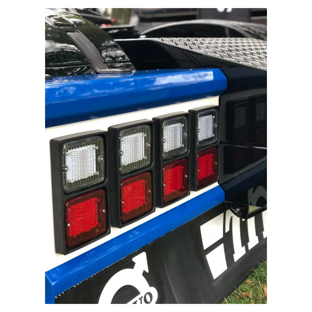 Double Mounting Bracket for Strands IZE Rear Lamps