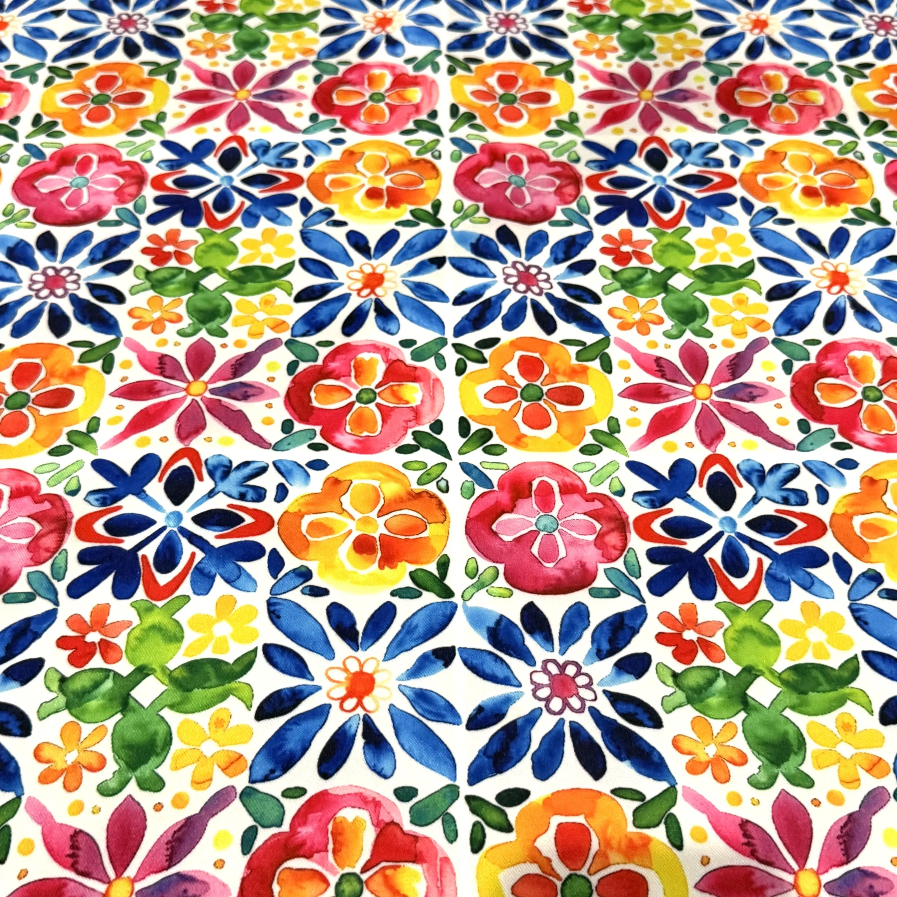 Festivo (Poly Print) Table Runner