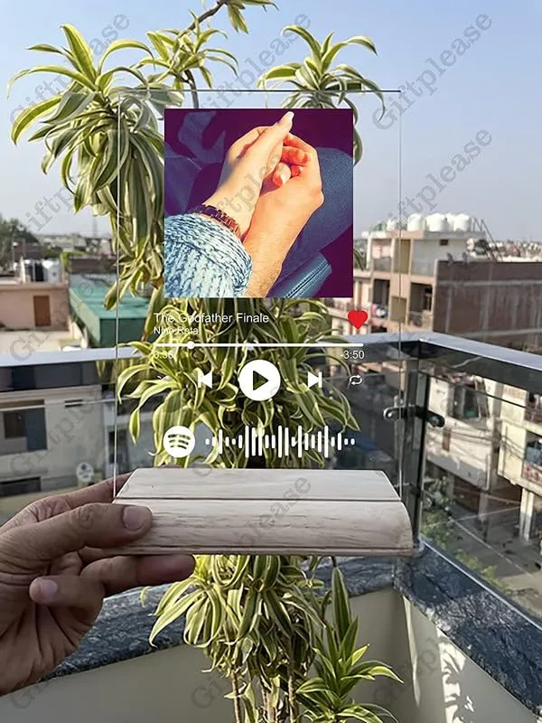 Giftplease Customized Photo and song Glass Spotify Plaque with wooden stand | Personalized Photo Music Frame with scannable code | Gift | Birthday | Anniversary (Transparent, 6 * 9 Inches)