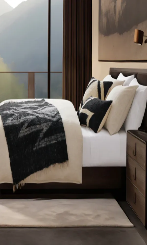 HiEnd Accents - Antigua 100% Wool Handwoven Throw Blanket