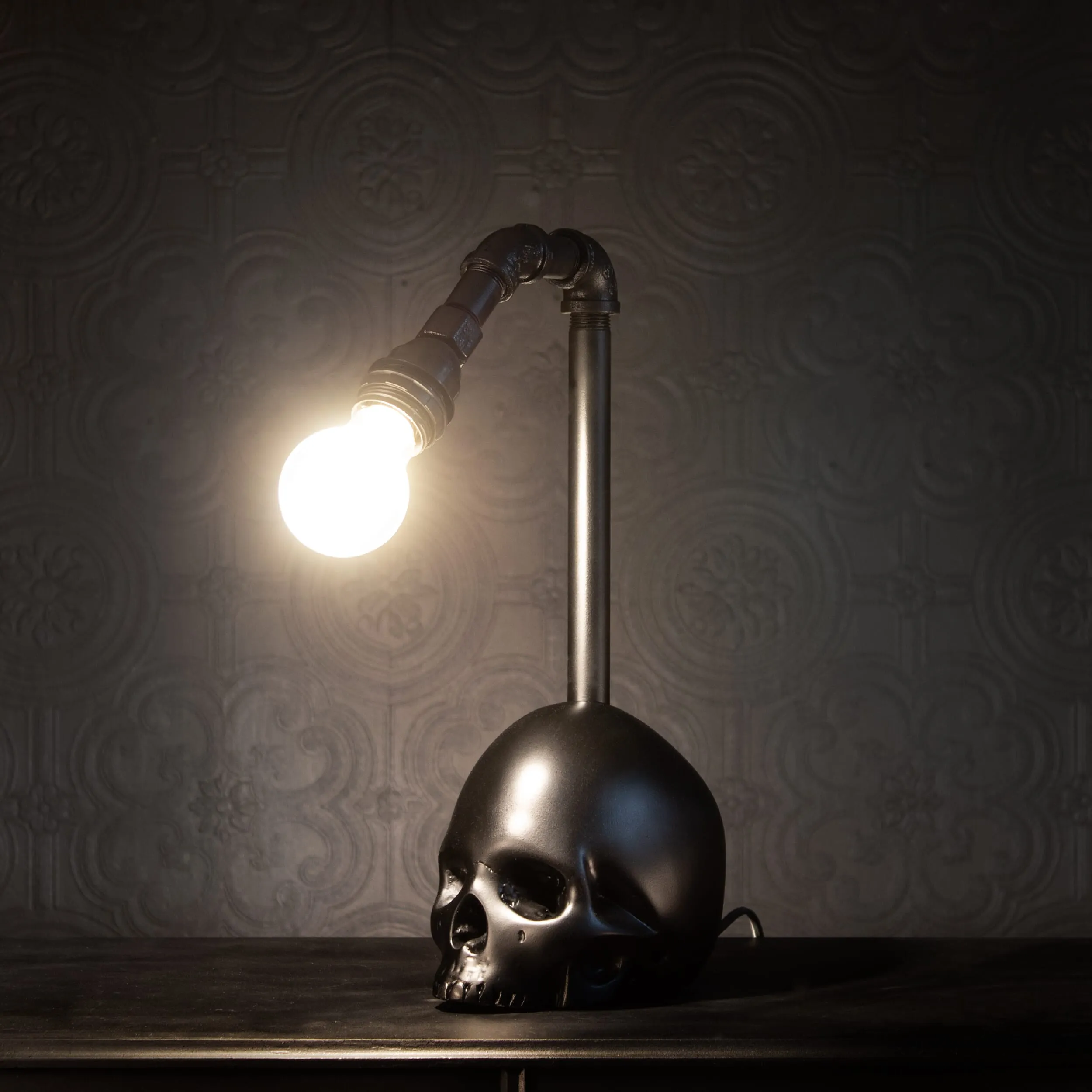 Skull Desk Lamp